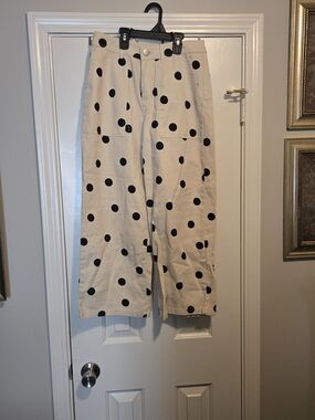 Who What Wear Cream Wide-Leg Ankle Pants with Black Polka Dots